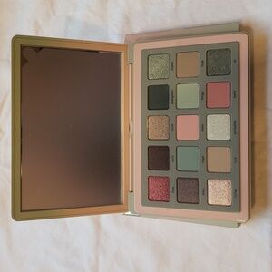Natasha Denona Retro Glam Eyeshadow Palette  New